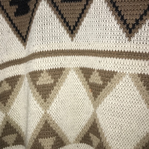 Oversized Neutral Patterned Sweater - Picture 4 of 5